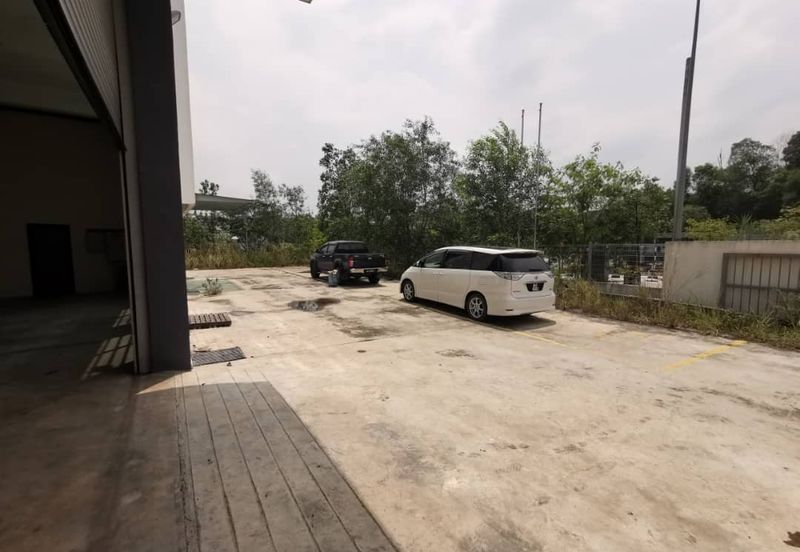 Factory Taman Perinduastrian SMD @ Kundang Corner