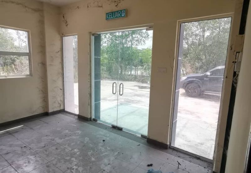 Factory Taman Perinduastrian SMD @ Kundang Corner