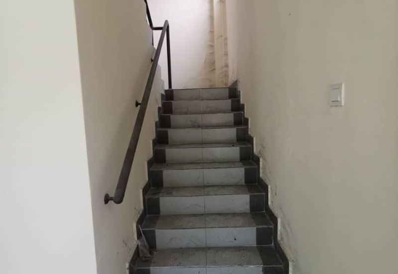 Factory Taman Perinduastrian SMD @ Kundang Corner