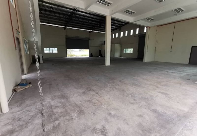 Factory Taman Perinduastrian SMD @ Kundang Corner