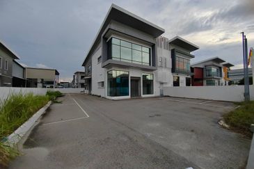 Gateway 16, Factory/Warehouse Bukit Raja Klang 