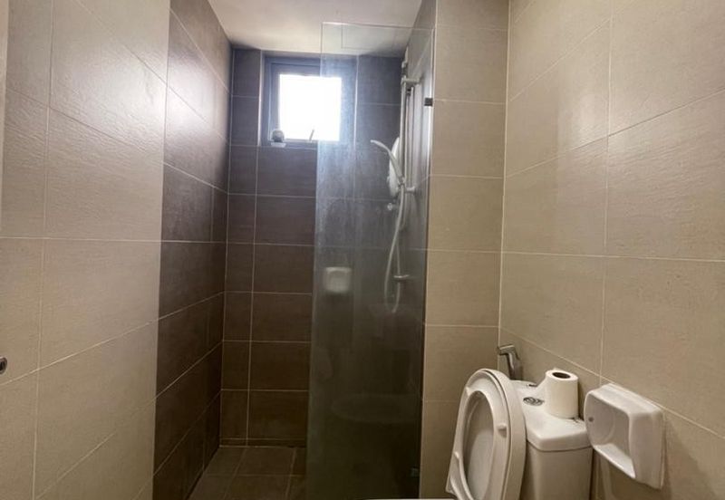 Adria Residence @ Gravit8