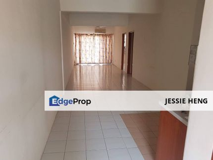 Vista Bayu Apartment 950sf Partly Furnish, Selangor, Klang