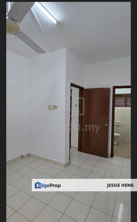 Tropika Apartment level 1 walk up 760sf, Selangor, Port Klang