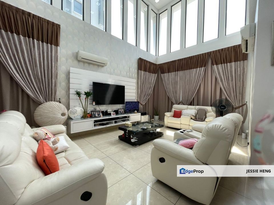 Residence 33 @ Kemuning Utama Bungalow Renovated, Selangor, Shah Alam