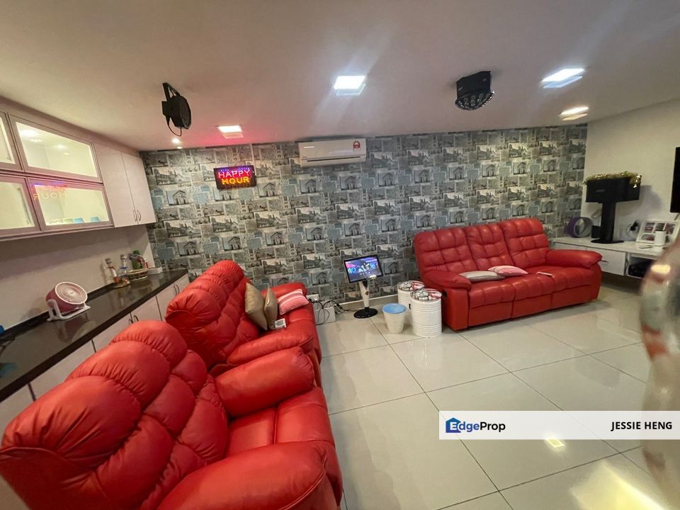 Residence 33 @ Kemuning Utama Bungalow Renovated, Selangor, Shah Alam