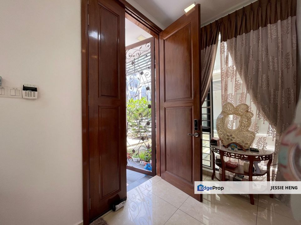 Residence 33 @ Kemuning Utama Bungalow Renovated, Selangor, Shah Alam