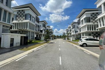 Residence 33 @ Kota Kemuning