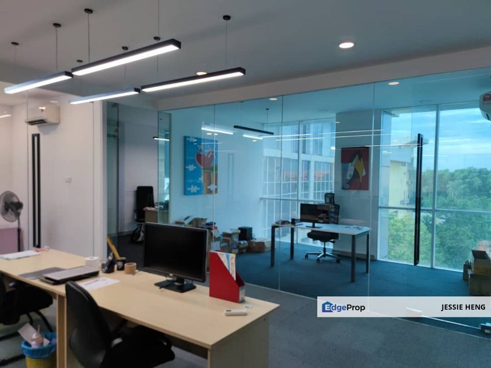 Factory Alam Premier Industrial Park LA: 12,396sf, Selangor, Klang