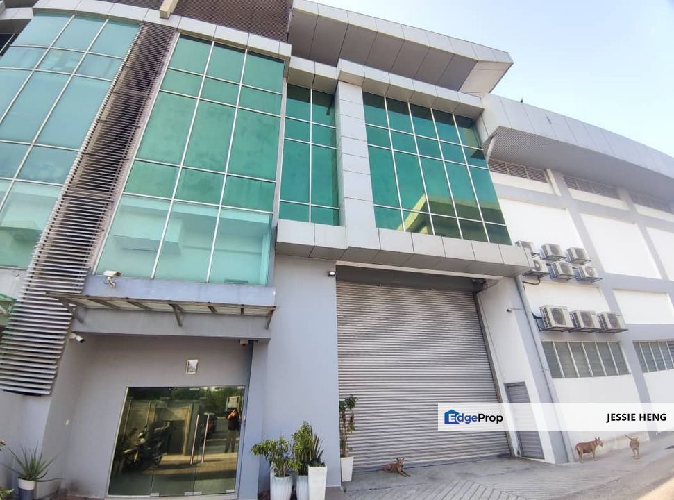 Factory Alam Premier Industrial Park LA: 12,396sf, Selangor, Klang