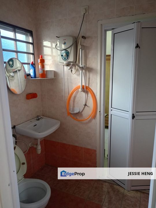 Facing Open Batu Belah Klang 20x67 Renovated, Selangor, Klang