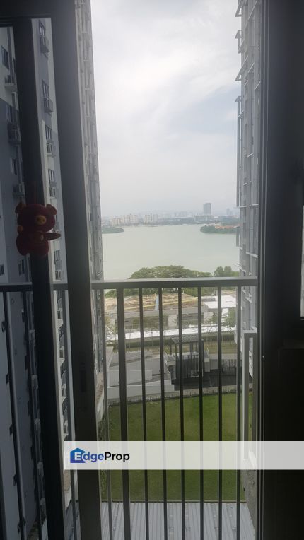 Condominium with a Lake View at The Wharf, Selangor, Puchong