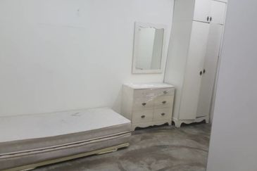 Freehold Bukit Gasing Corner Terrace House 