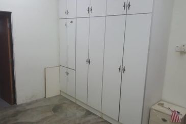 Freehold Bukit Gasing Corner Terrace House 