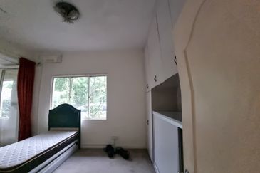 Seksyen 12, Petaling Jaya