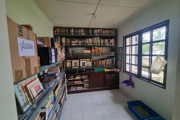 Port Dickson Bungalow in a Luxurious location 