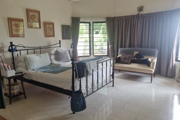 Port Dickson Bungalow in a Luxurious location 