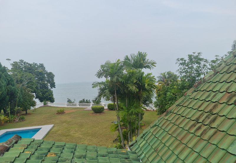 Port Dickson Bungalow in a Luxurious location 