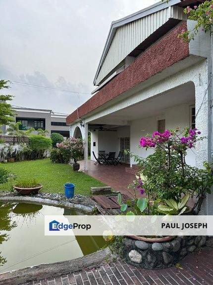 Section 22 Bungalow near Taman Aman Lake For Sale, Selangor, Petaling Jaya