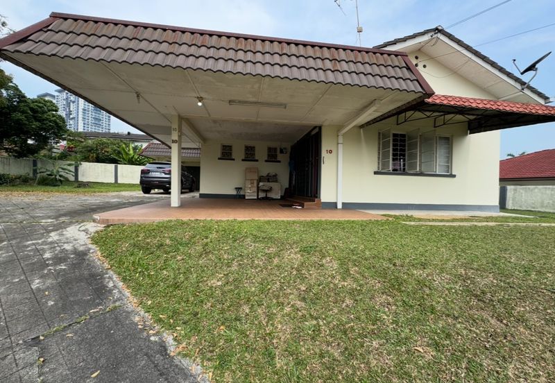 Seksyen 12, Petaling Jaya