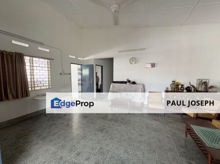 Bungalow w Adjoining unit for Sale in Sec 11 PJ, Selangor, Petaling Jaya