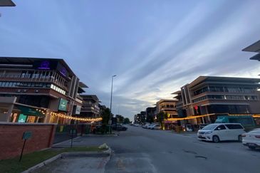 i32 Puchong Industrial Park