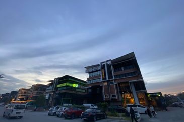 i32 Puchong Industrial Park