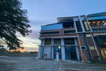 i32 Puchong Industrial Park