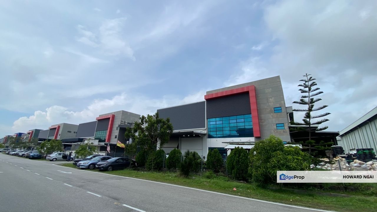 Modern detached factory for sale@ Taman Perindustrian Putra, Selangor, Puchong
