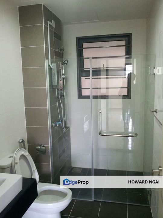 Fully reno with ID design / Facing Golf View / 1 carpark, Kuala Lumpur, Bukit Jalil