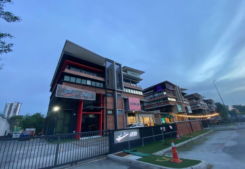 i32 Puchong Industrial Park