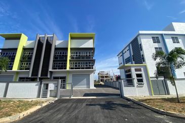 Perdana Industrial Park