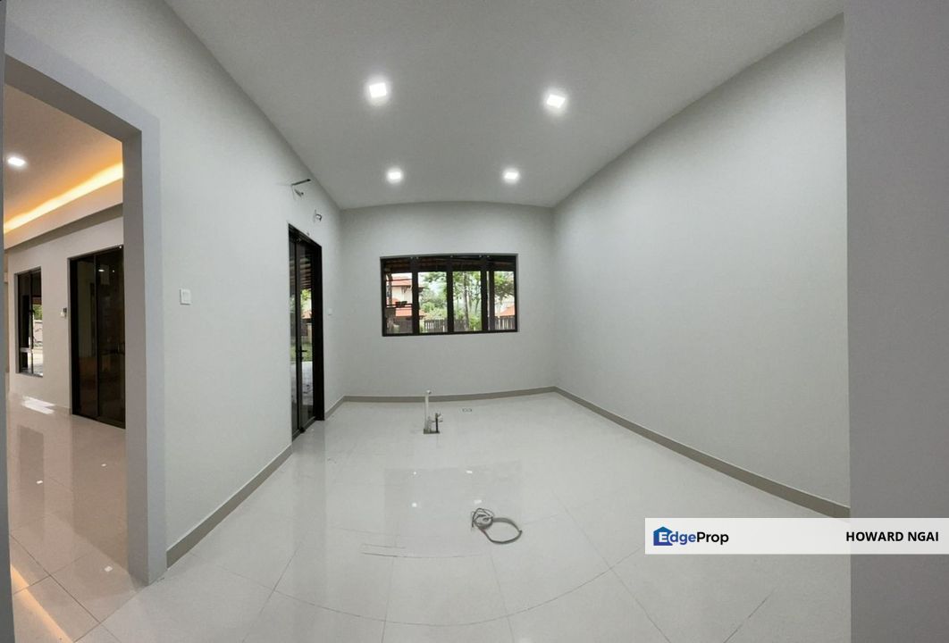 Limited BK 6b Bungalow House facing golf view for sale, Selangor, Bandar Kinrara Puchong