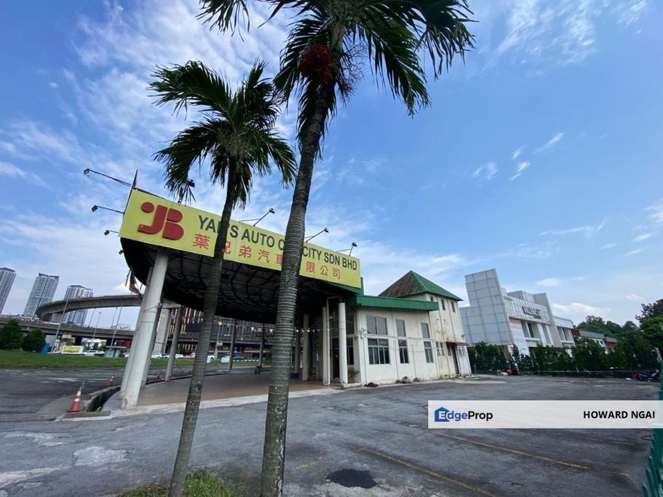 Main road ldp 2sty Commercial Building / High Exposure / Car Showroom, Selangor, Puchong