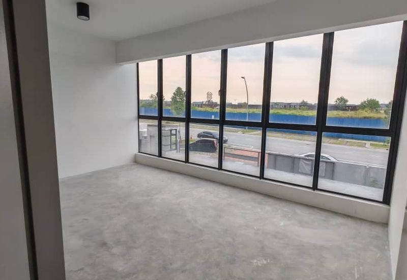 Elmina Business Park