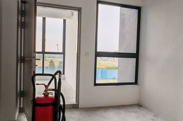 Elmina Business Park