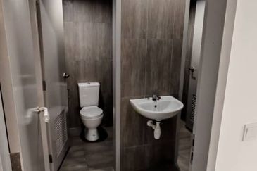 Elmina Business Park