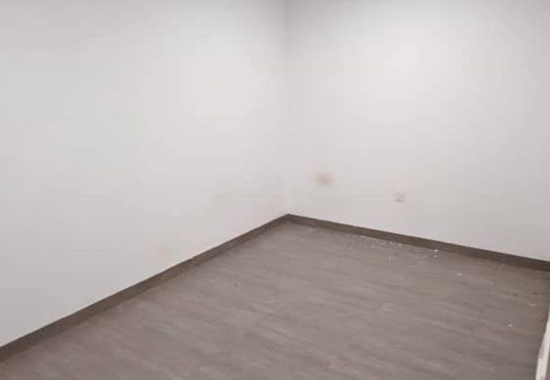 Elmina Business Park