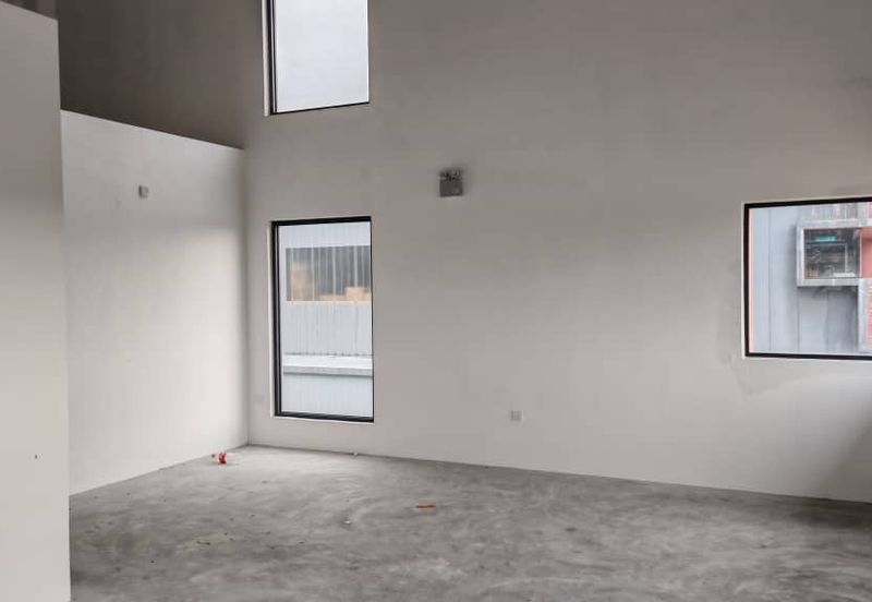 Elmina Business Park