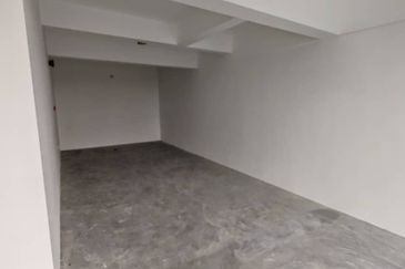 Elmina Business Park