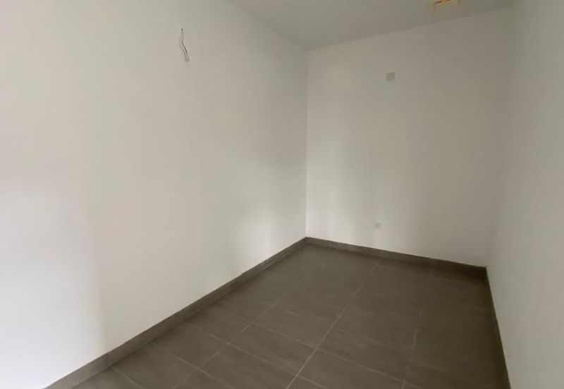 Elmina Business Park