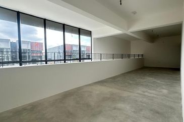 Elmina Business Park