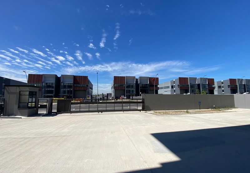 Elmina Business Park