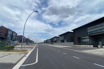 Elmina Business Park