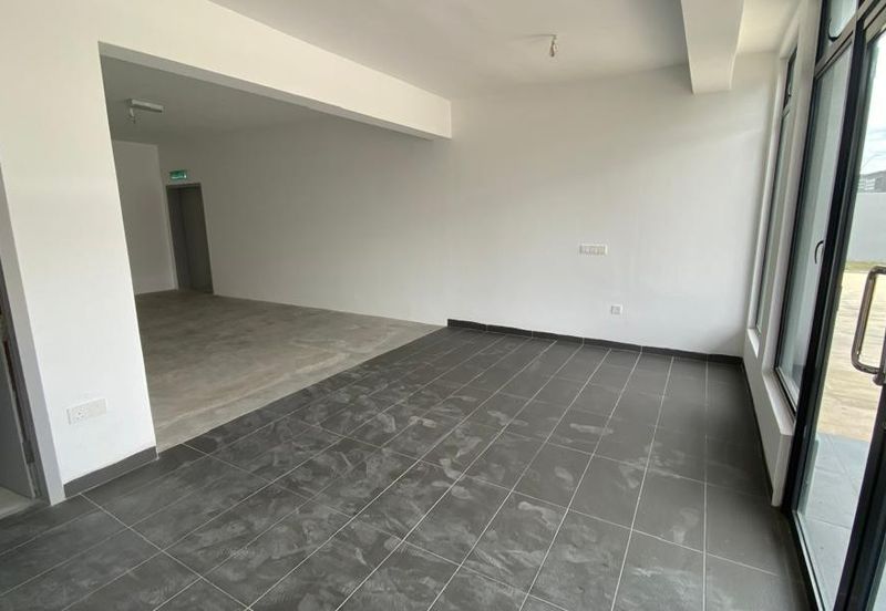 Elmina Business Park