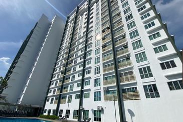 Hijauan Puteri Condominiums