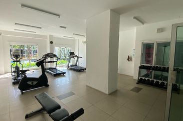 Hijauan Puteri Condominiums