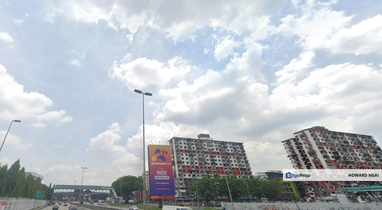 Prime Location Facing LDP highway Commercial Land at PJ for Rent, Selangor, Petaling Jaya