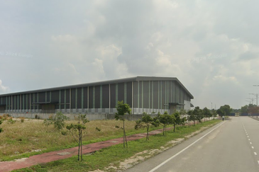 West Port, Pulau Indah