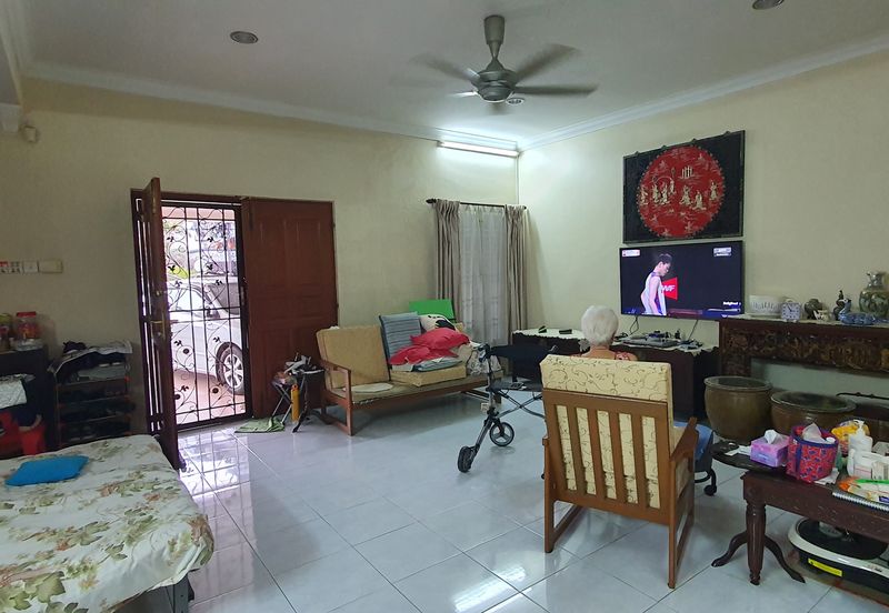 EMERALD PARK (SEREMBAN 2)